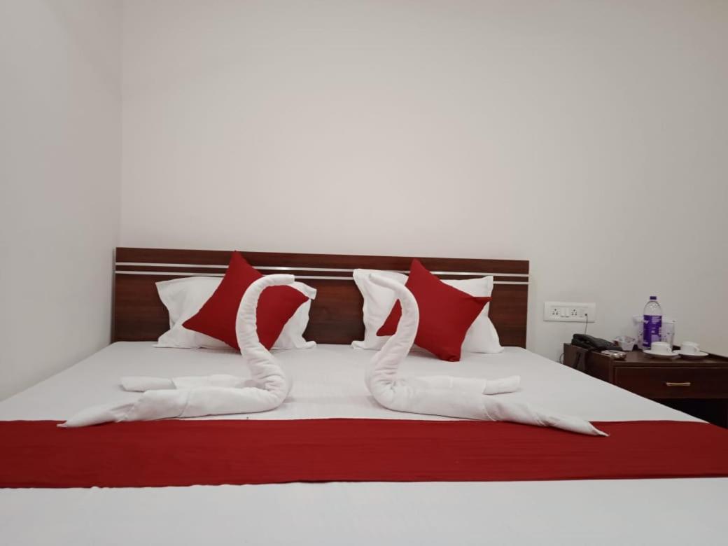 Hotel Haren Grand Guwahati Dış mekan fotoğraf